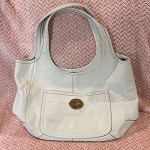 Coach White Leather Shoulder Bag